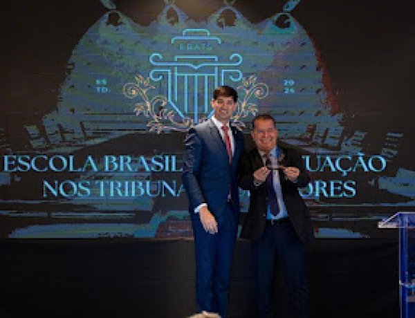 De Custódia para o Supremo Tribunal Federal: Jânio Queiroz recebe distinção nacional em Brasília