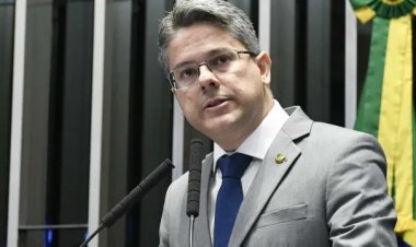 Justiça de SP rejeita ação contra Alessandro Vieira apresentada por família de Moraes