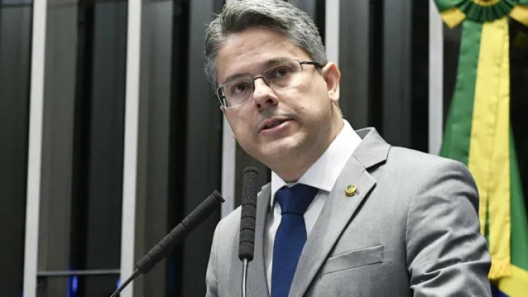 Justiça de SP rejeita ação contra Alessandro Vieira apresentada por família de Moraes